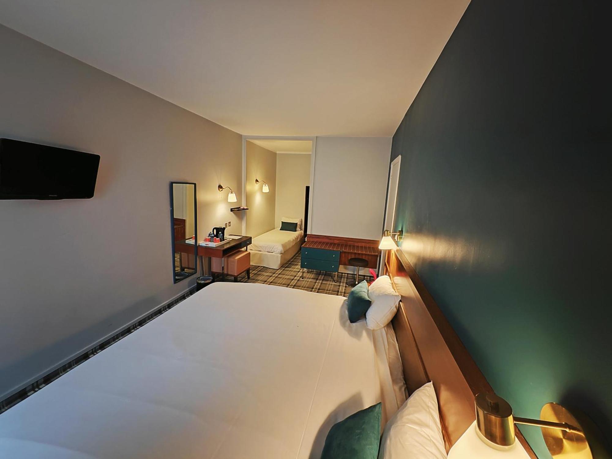 Ibis Styles Centre 3*